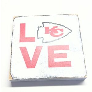 Rustic Wood Sign - Love KC approx 6.5 x 6.5